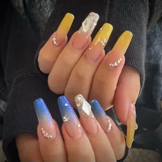 ネイル 鈴木 結奈のネイルデザイン