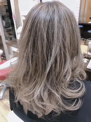 ロング 小澤 充のヘアスタイル