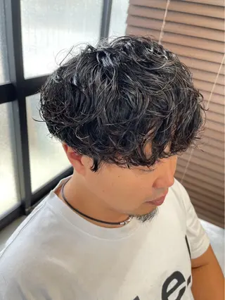 メンズ ｼﾉｻﾞｷ ｷﾅのヘアスタイル