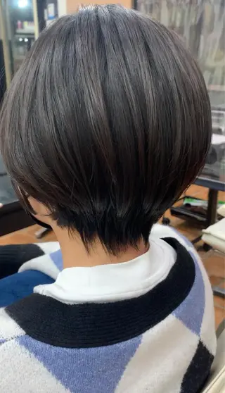ショート フリーランス理美容師 いさかのヘアスタイル