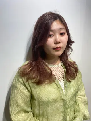 セミロング 宮田海聖 ナチュラル/美髪のヘアスタイル