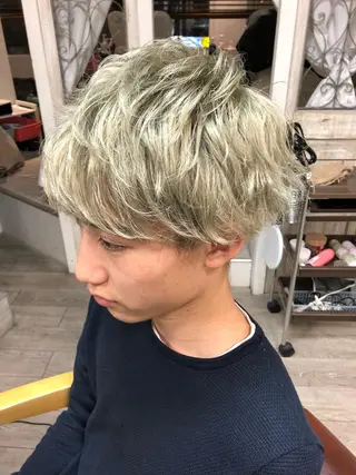 ショート カラー 髪質改善/艶髪 やまなかのヘアスタイル