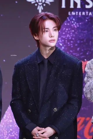 カラー 湖城 恵吾のヘアスタイル