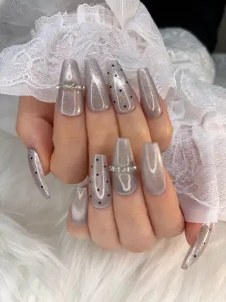 ネイル RIZZ KYOTO ゆうのネイルデザイン