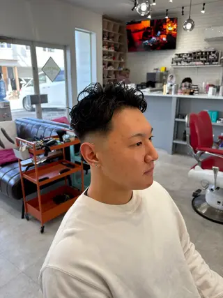 ショート パーマ メンズ CUCUMBER所属・本間 颯太のヘアスタイル