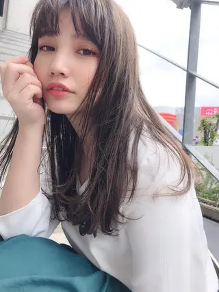 カラー 🌻大人ツヤかわいい ⭐️根本麻美のヘアスタイル