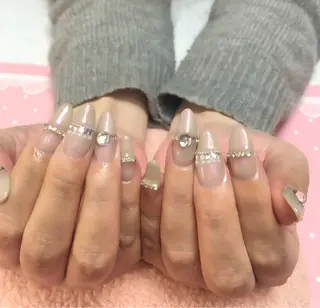ネイル ＧＬAD グラットのネイルデザイン