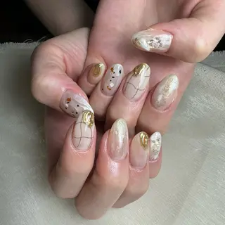 ネイル 里見 麗のネイルデザイン