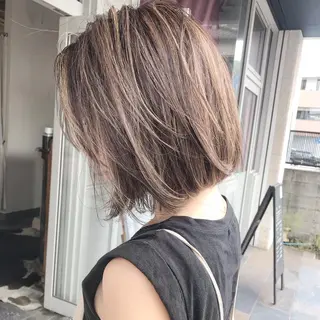 ミディアム カラー ヘアアレンジ Mariana/ 鶴原-ハイライトのヘアスタイル