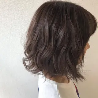 ミディアム カラー 菅沢 奈生のヘアスタイル