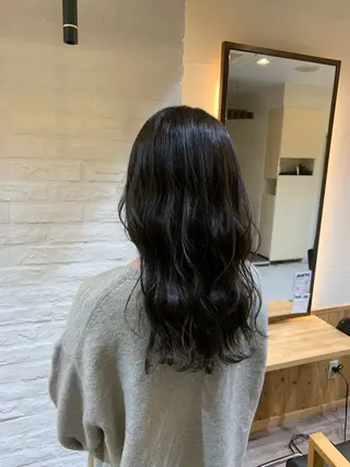 ロング カラー 高野 愛子のヘアスタイル