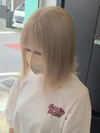 カラー ミディアム ❣️ハイトーン❣️ BLUE&Co.のヘアスタイル