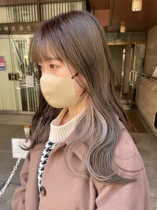 ロング 倉辻 香奈子のヘアスタイル