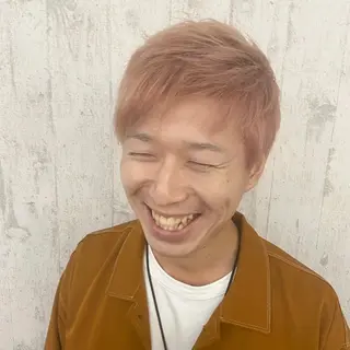 ショート カラー パーマ ヘアアレンジ メンズ キッズ ネイル マツエク・マツパ アイブロウ 久木原 ゆりのヘアスタイル