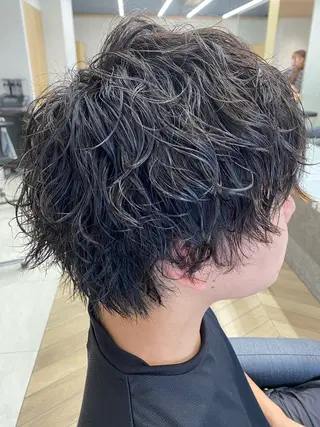 パーマ メンズ ショート/似合わせ/ オクズミ ジュンのヘアスタイル