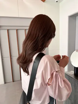 カラー 顔まわりカット/透け カラー/Memi🎀のヘアスタイル