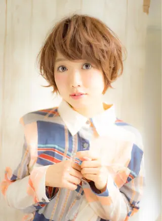 ショート カラー パーマ ツイスパ・波巻き 🩵片平和香奈のヘアスタイル
