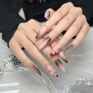 ネイル HIN NAILのネイルデザイン