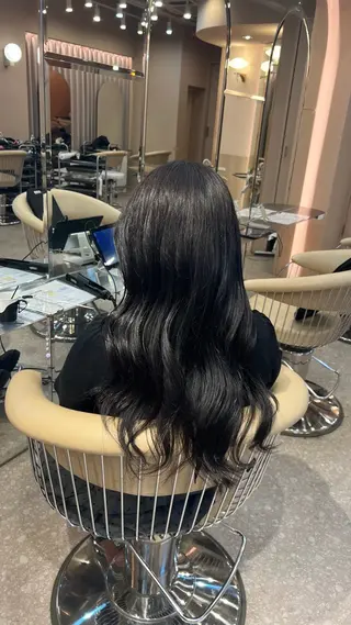 ロング カラー 💚 AKI 💚のヘアスタイル