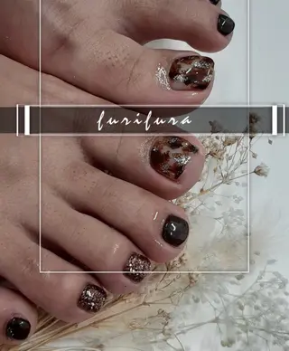 ネイル f u r i f u r aのマツエク・マツパデザイン