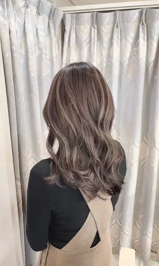 ロング カラー カラー職人 なかもと たつひろのヘアスタイル