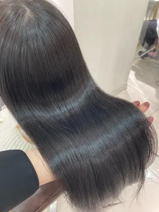 ロング カラー 🇰🇷韓国風艶髪✨ 髪質改善 倉岡しおんのヘアスタイル
