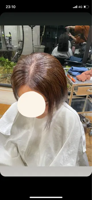ロング 韓国風レイヤーカラー ライムのヘアスタイル