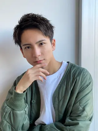 ショート カラー メンズ CLUTCH天王寺 西藤遥河のヘアスタイル