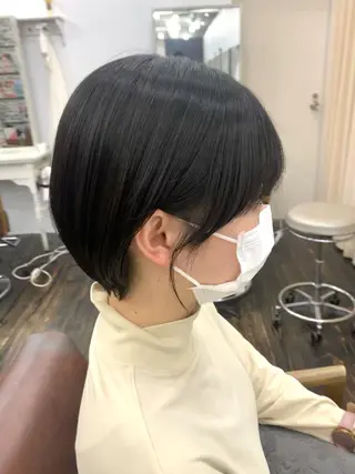 ショート レイヤー ハイトーン 暖色⭐︎KANAKOのヘアスタイル