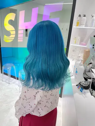 ミディアム カラー 🤍💕ブリーチカラ ーAyaka💕🤍のヘアスタイル
