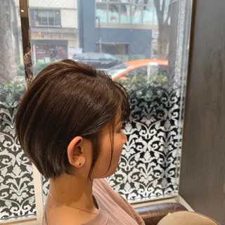 ショート 岡本 勇輝のヘアスタイル