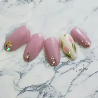 ネイル Nail salon Dioのネイルデザイン