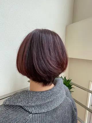 ショート カラー めぞんどぼーて REINAのヘアスタイル