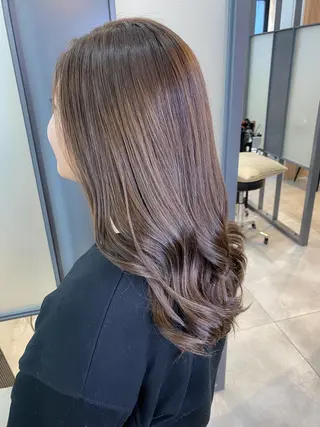 セミロング カラー 【透明感、艶髪】西村 有司のヘアスタイル