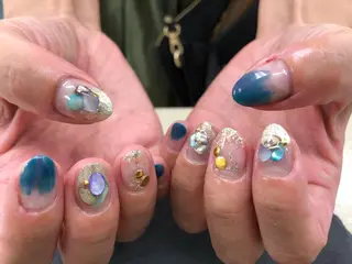 ネイル esNail&eye イーズネイル＆アイのネイルデザイン