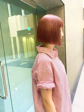 ショート デザインカラー/ボブ ブリーチカラー/ユリのヘアスタイル