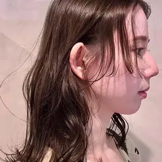セミロング カラー Yuki☺︎パーマ レイヤーカットのヘアスタイル