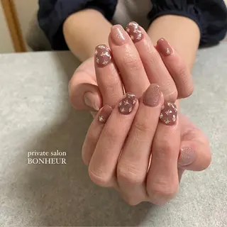 ネイル BONHEUR Annaのネイルデザイン