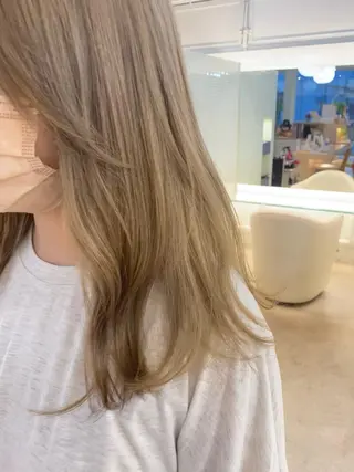 ミディアム カラー レイヤーカット/ miranのヘアスタイル