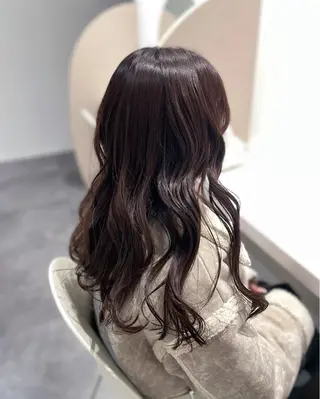 ロング カラー 佐野 えり奈のヘアスタイル