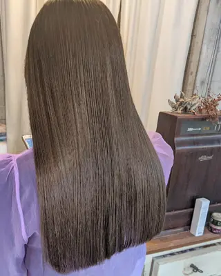 ロング カラー ヘアアレンジ 南堀江 möwen ( メーヴェ )所属・mowen RUIのヘアスタイル