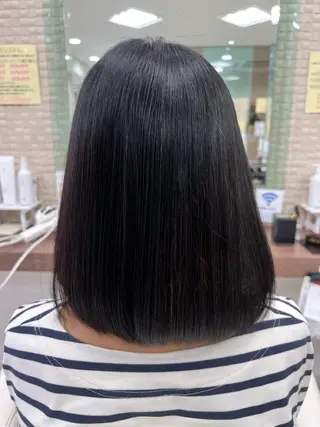 ミディアム 松下 汐里のヘアスタイル