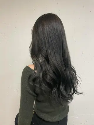 ロング カラー 原田 彩花のヘアスタイル