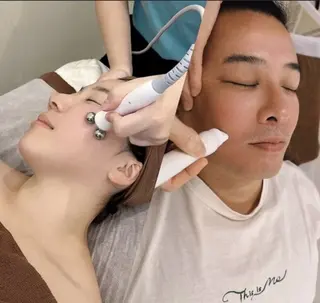 小顔・リフトアップ/ 奈緒美のエステ・リラクイメージ