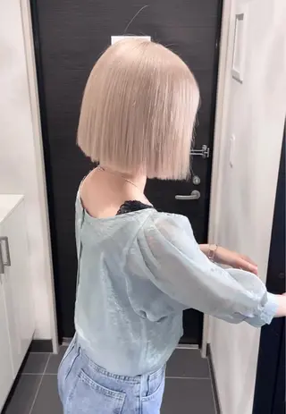 ミディアム カラー タニ ユウのヘアスタイル
