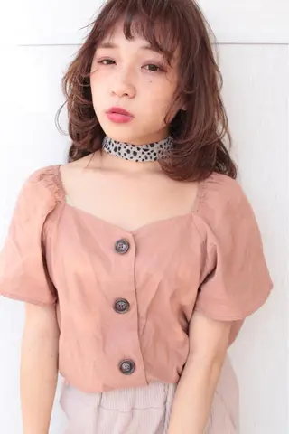 セミロング 三鷹で1番ショート ボブをカットする新谷のヘアスタイル