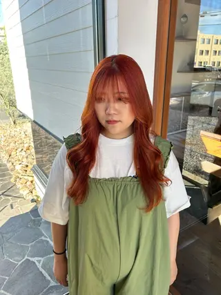 ロング カラー 村松 麻菜のヘアスタイル
