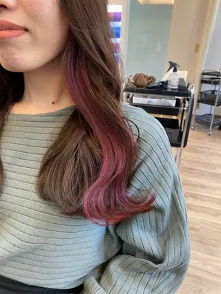 セミロング カラー ブリーチなし透明感 🕊ワダ　ユイのヘアスタイル