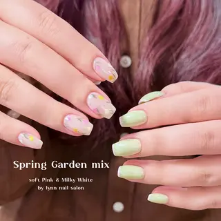 ネイル Lynn_ Nailのネイルデザイン