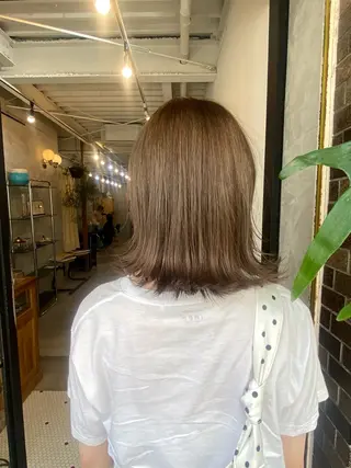 ミディアム nao/ colorのヘアスタイル